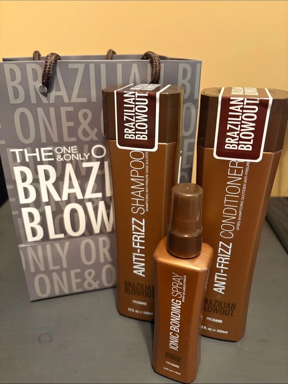 Brazilian Blowout Set - brand new, bag included